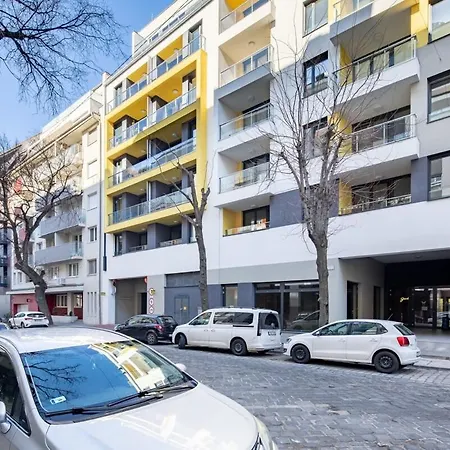 Free Parking - Balcony -central Βουδαπέστη